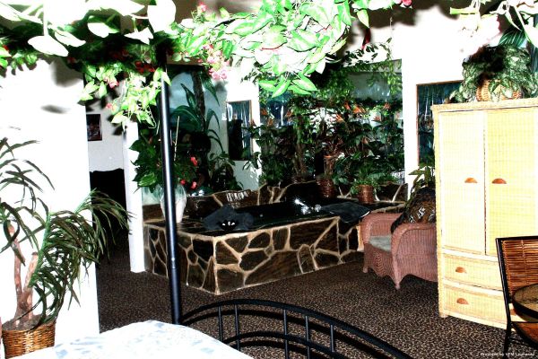 Hotel J Green Bay